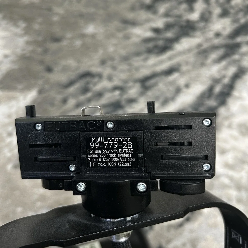 ETC Desire D22 Lustr LED Lighting Fixture‎ Black Stage Wash RGBW DMX Theatrical